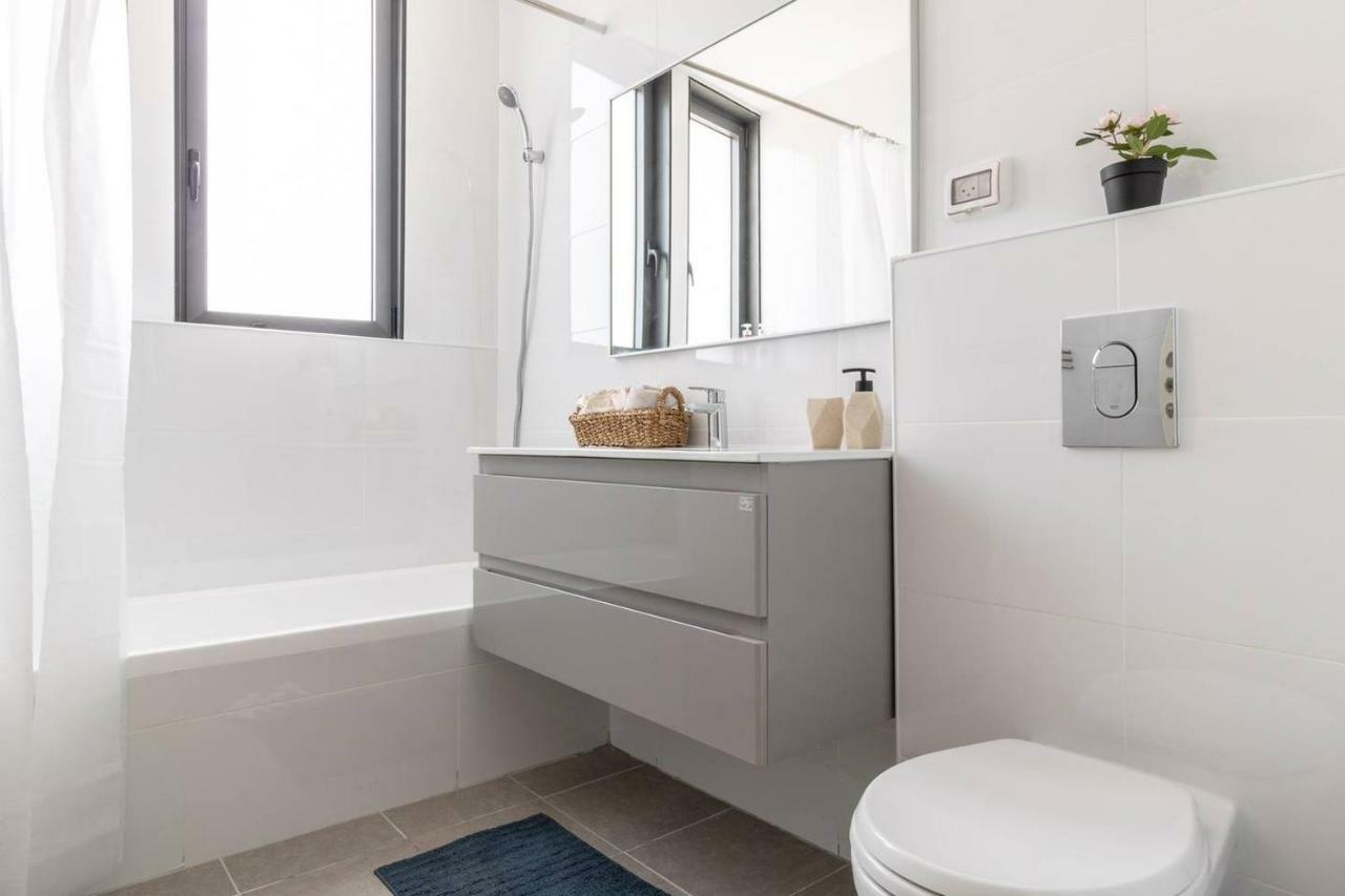 Magical 2Br/Parking With Amazing View, City Center Jerusalem Exterior photo
